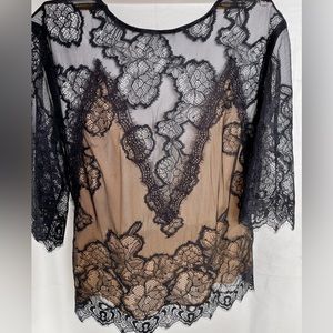 Black Lace Top Size 1 Gorgeous deep-plunge lined Sandro Paris top